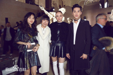 许魏洲(Timmy Xu、)巴黎时装周性感图片图集