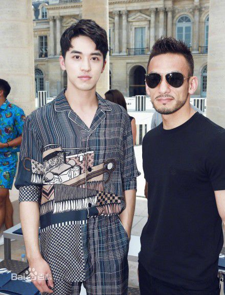 许魏洲(Timmy Xu、)巴黎时装周性感图片图集