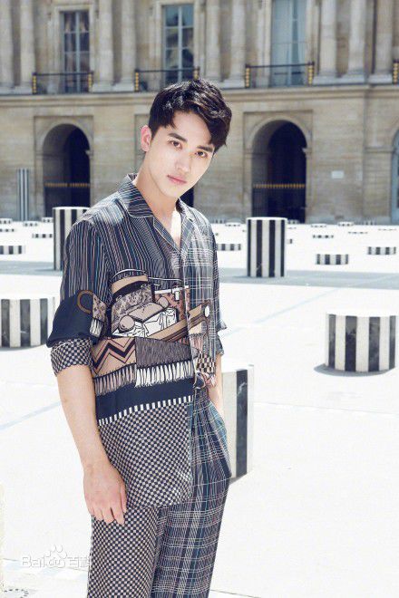 许魏洲(Timmy Xu、)巴黎时装周性感图片图集