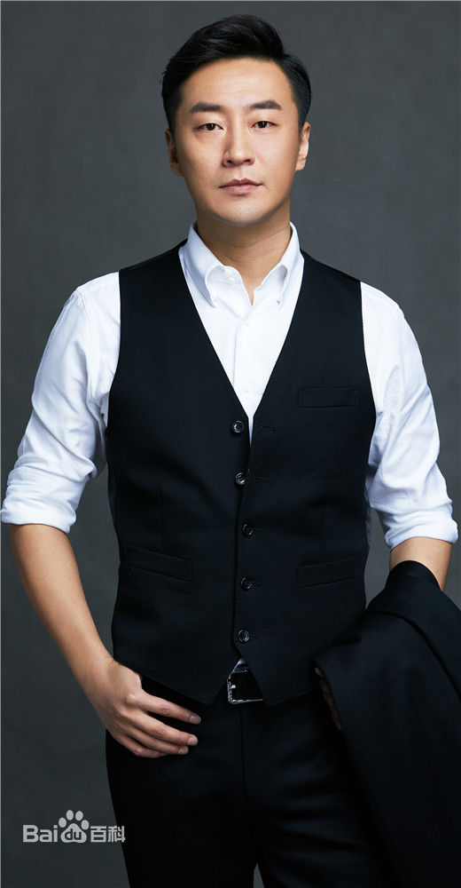 最优质霍亚明生活照