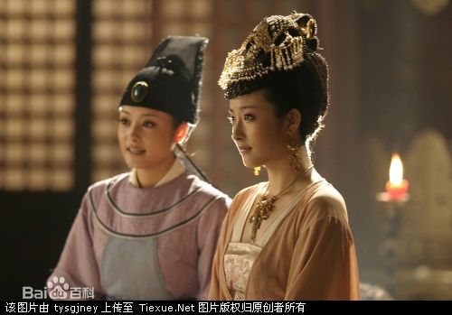 龙一仪表演照片素颜照壁纸