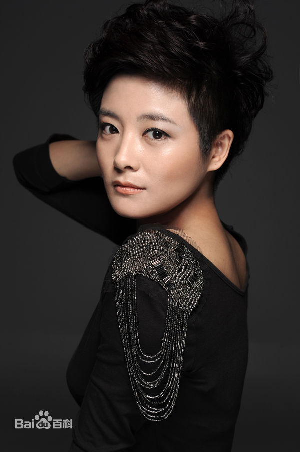 龙一仪最全集相册