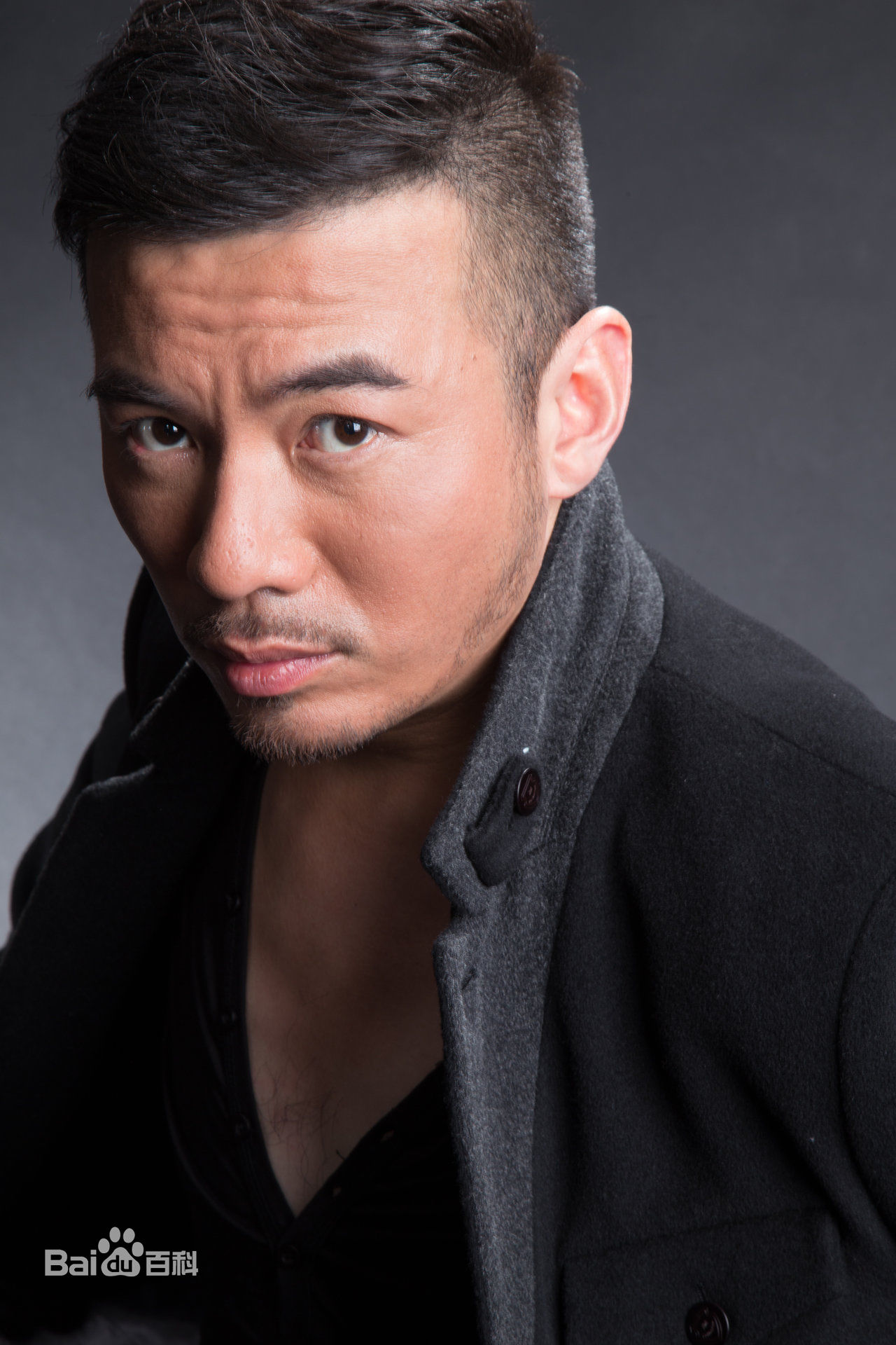 蒋冰(LEO)前后照片