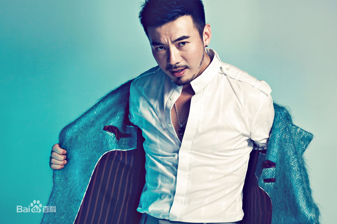 蒋冰(LEO)前后照片