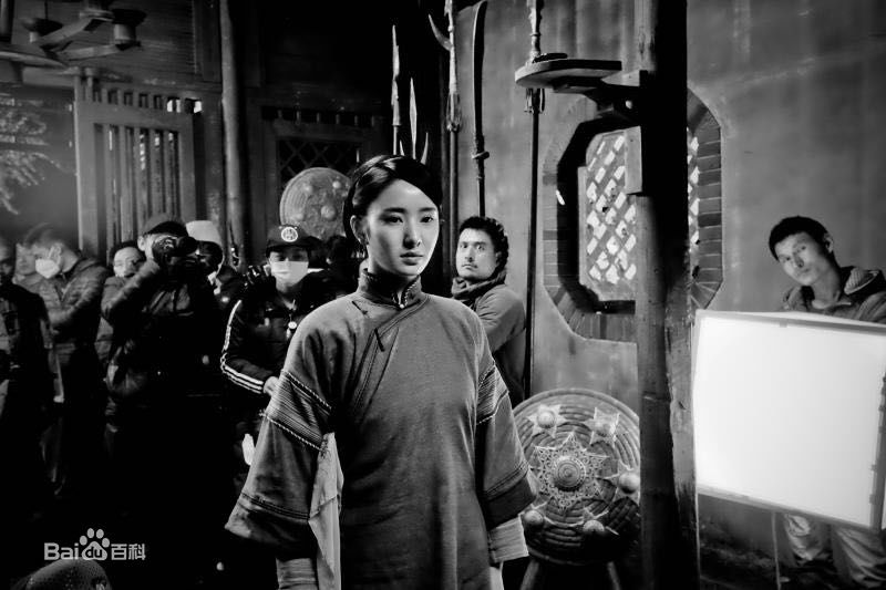 许芳铱那年花开月正圆图册