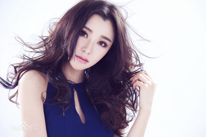 最新冯婧(Jing)性感图片