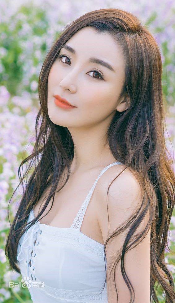 最新冯婧(Jing)性感图片