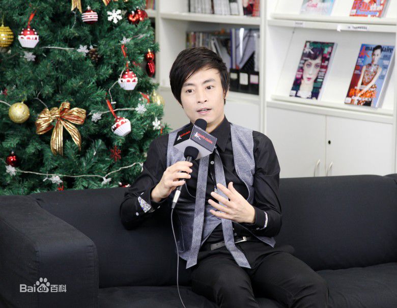 最全徐光(Xu Guang)在《嘉人》十周年专访中的壁纸