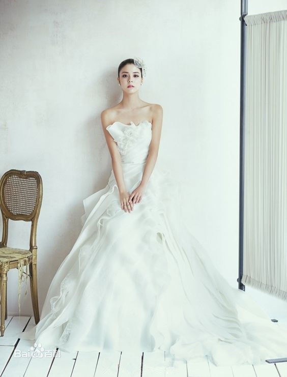 藤井美菜(ふじい みな（Fujii Mina）)高清藤井 美菜  婚纱集图册