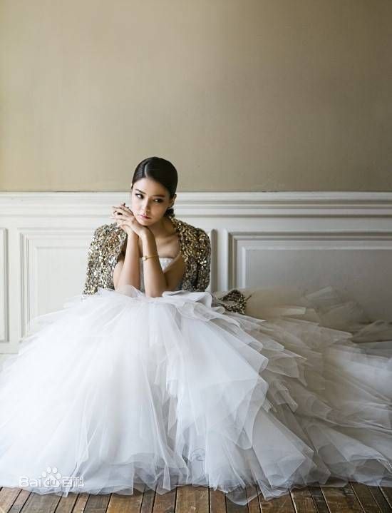 藤井美菜(ふじい みな（Fujii Mina）)高清藤井 美菜  婚纱集图册