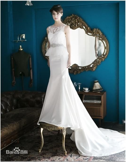 藤井美菜(ふじい みな（Fujii Mina）)高清藤井 美菜  婚纱集图册