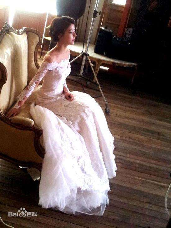 藤井美菜(ふじい みな（Fujii Mina）)高清藤井 美菜  婚纱集图册