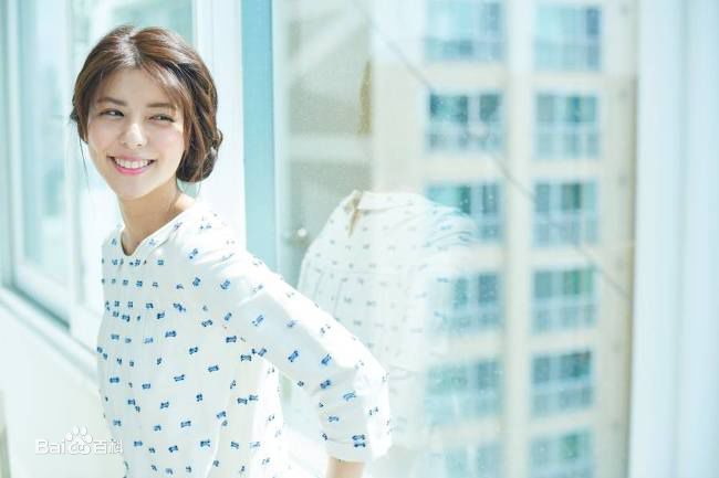 藤井美菜(ふじい みな（Fujii Mina）)藤井 美菜壁纸壁纸