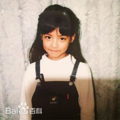 藤井美菜(ふじい みな（Fujii Mina）)小时候素颜照相册