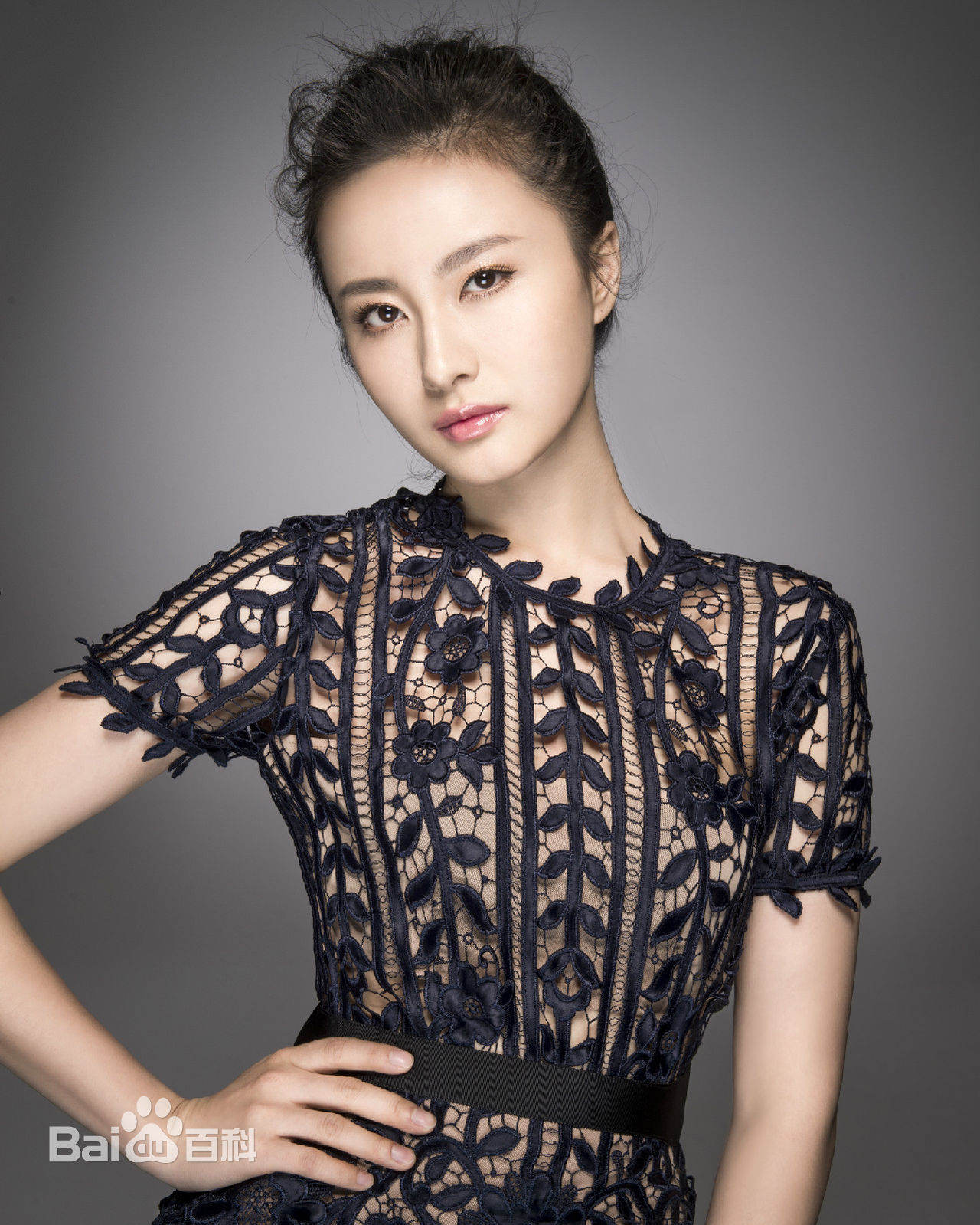 万潼艺术照图片图册