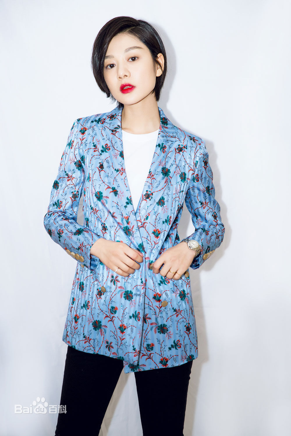 王真儿<i></i>(Wang Zhen)“我是你的小伙伴”志愿者活动壁纸壁纸