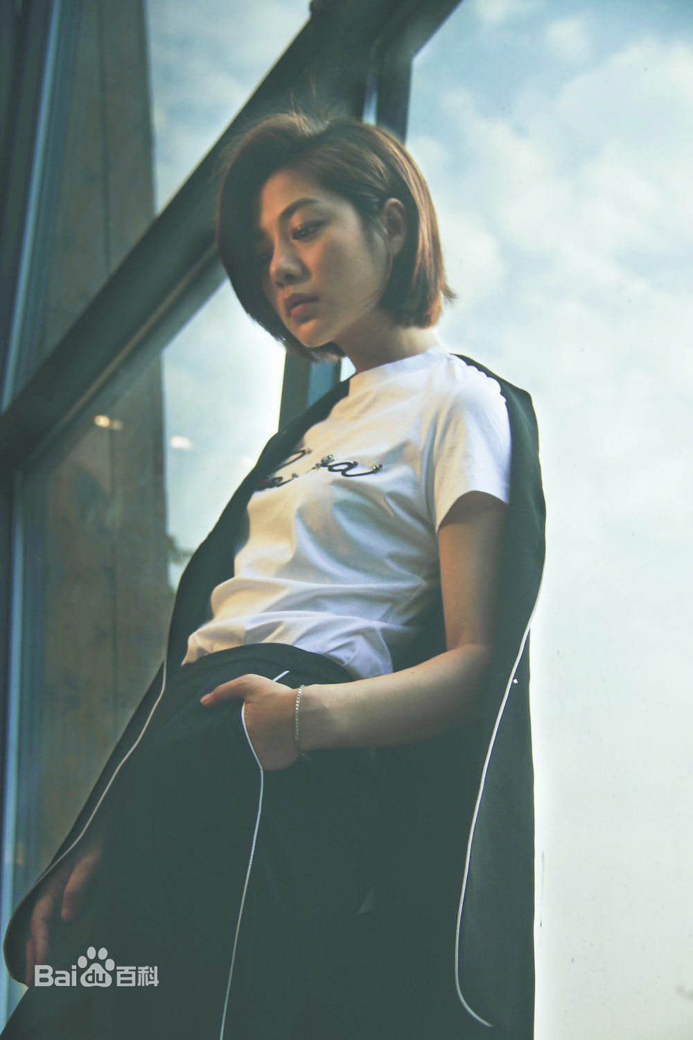 王真儿<i></i>(Wang Zhen)王真儿街拍图册