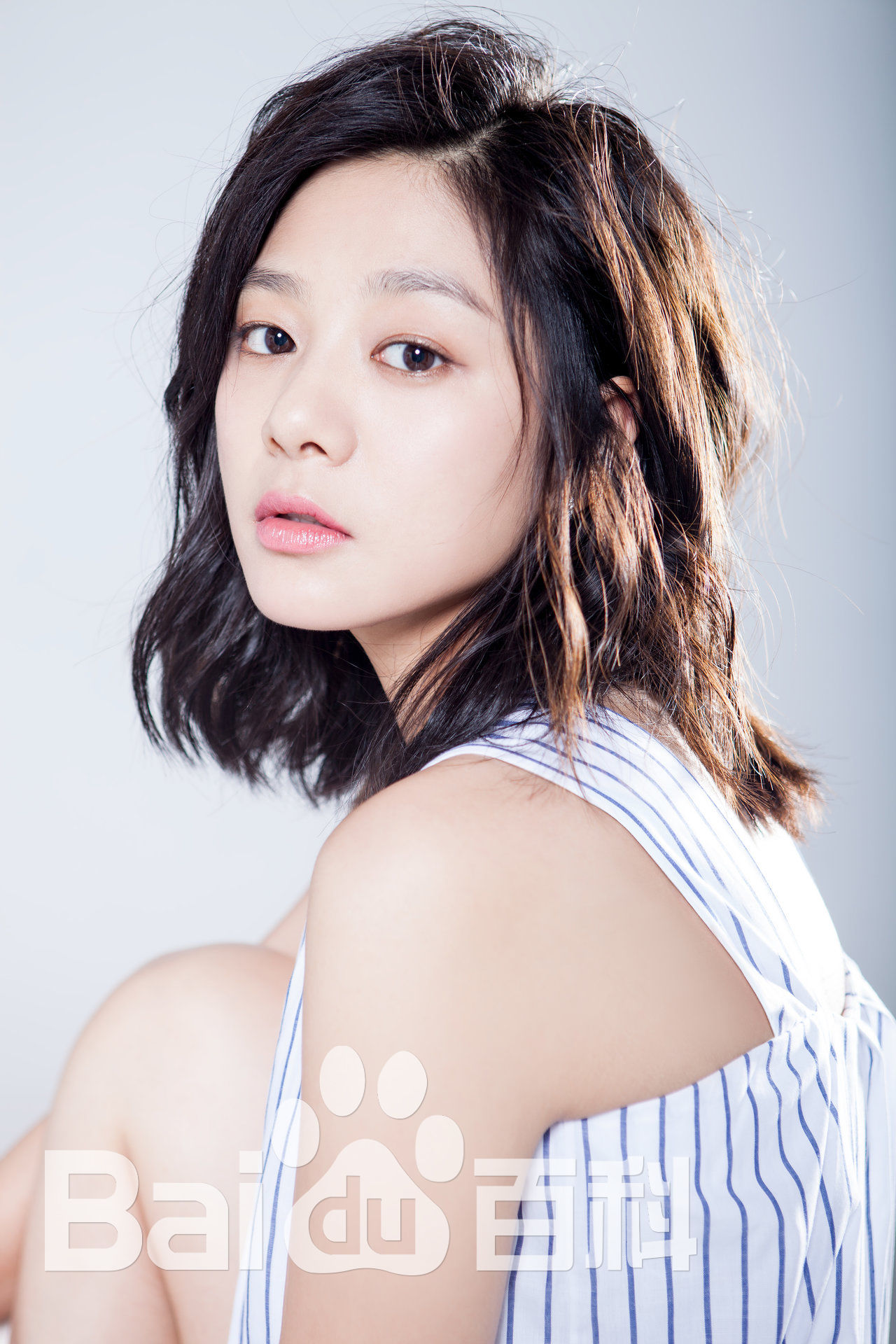 王真儿<i></i>(Wang Zhen)王真儿街拍图册