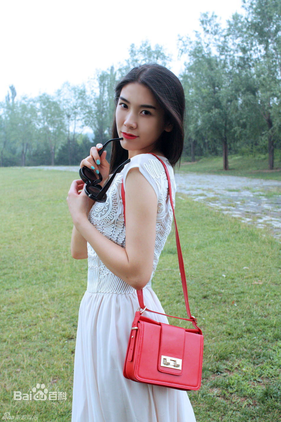 马恺曼街拍图片图册