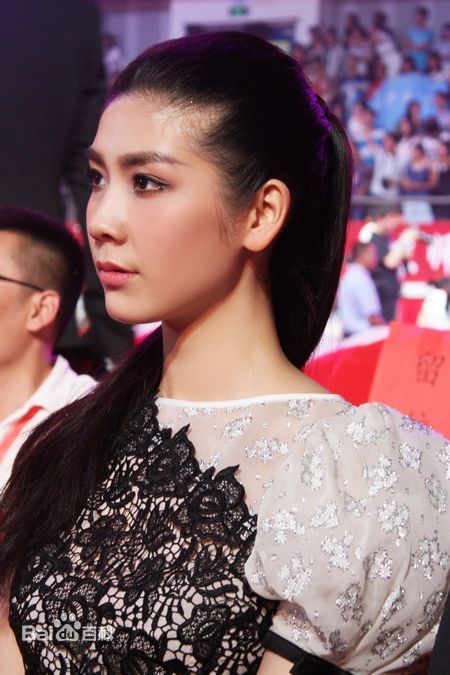 马恺曼大学生电影节红毯图片图集