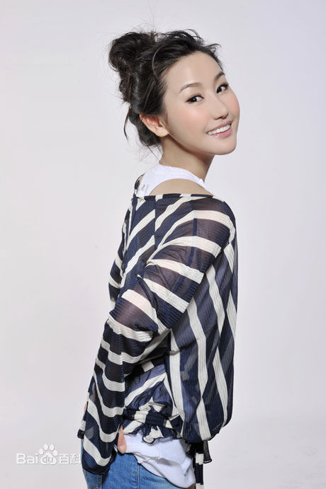 刘璐珈(Chris Liu)最新 壁纸