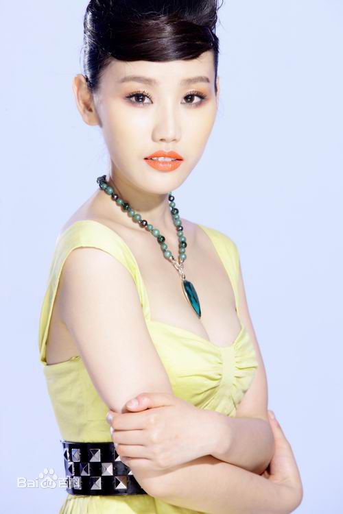 刘璐珈(Chris Liu)最新 壁纸