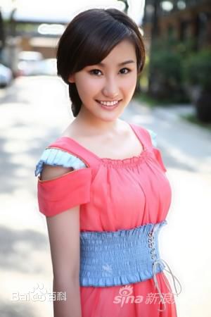 刘璐珈(Chris Liu)最新 壁纸