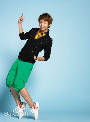 最新朱浩仁性感图片