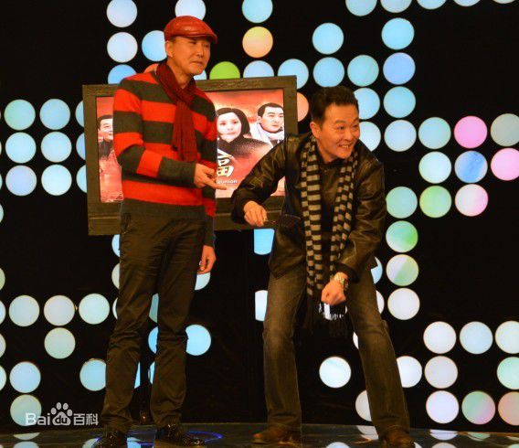 钱波录制电视栏目照片前后照片