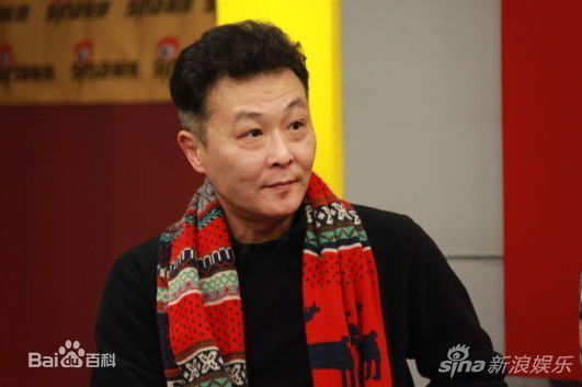 钱波录制电视栏目照片前后照片