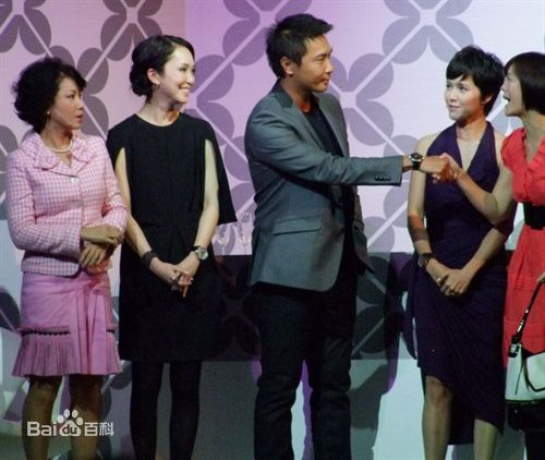 郑斌辉(Tay Ping Hui)出席活动图片图集