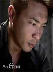 郑斌辉(Tay Ping Hui)前后照片