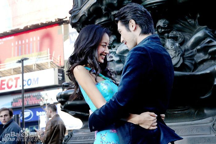 蒋怡(CoCo)与高以翔图片图集