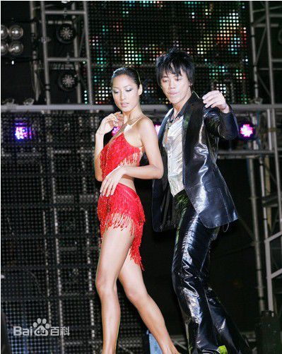 蒋怡(CoCo)优美舞蹈壁纸壁纸