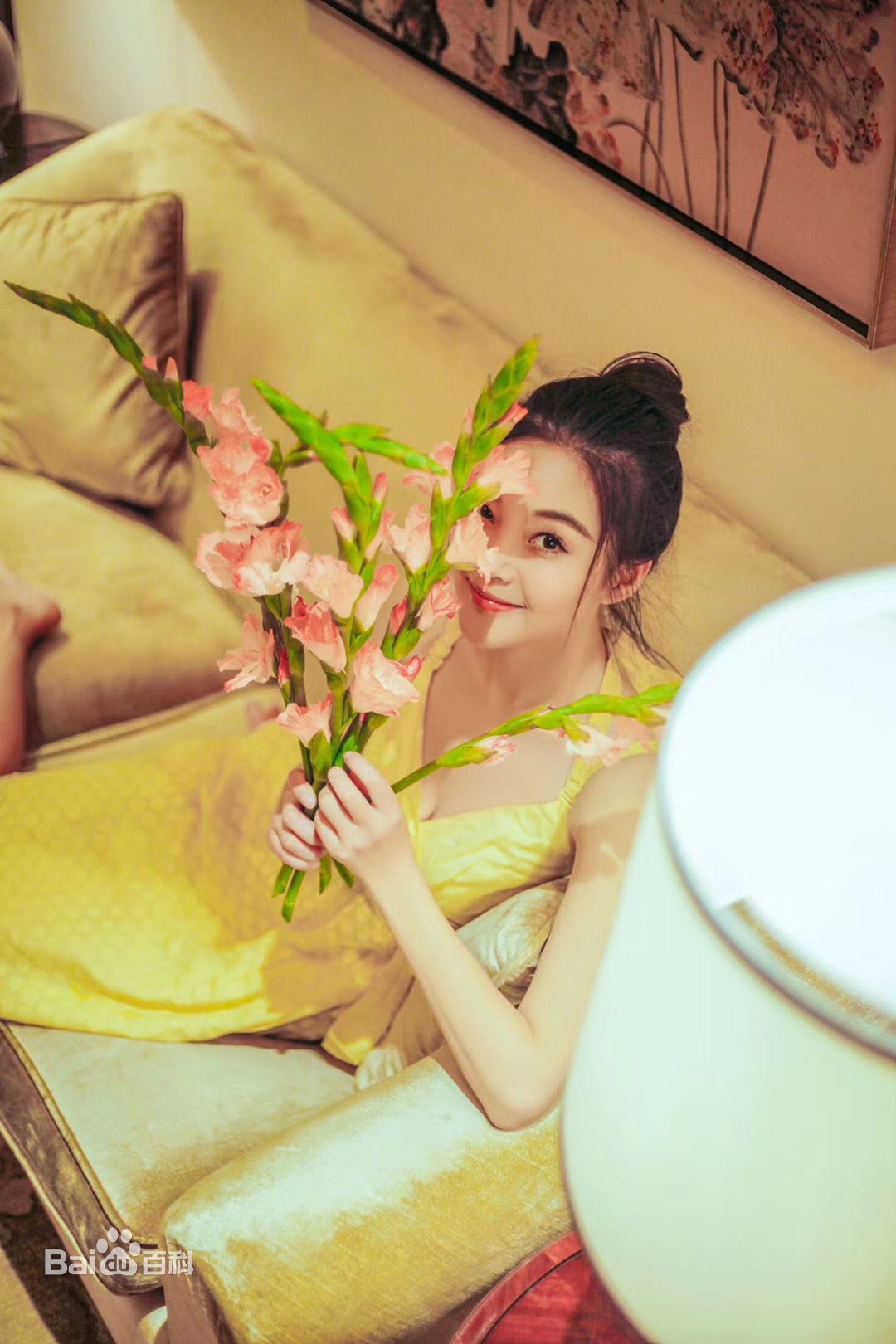 郭艳(guoyan)照片素颜照壁纸