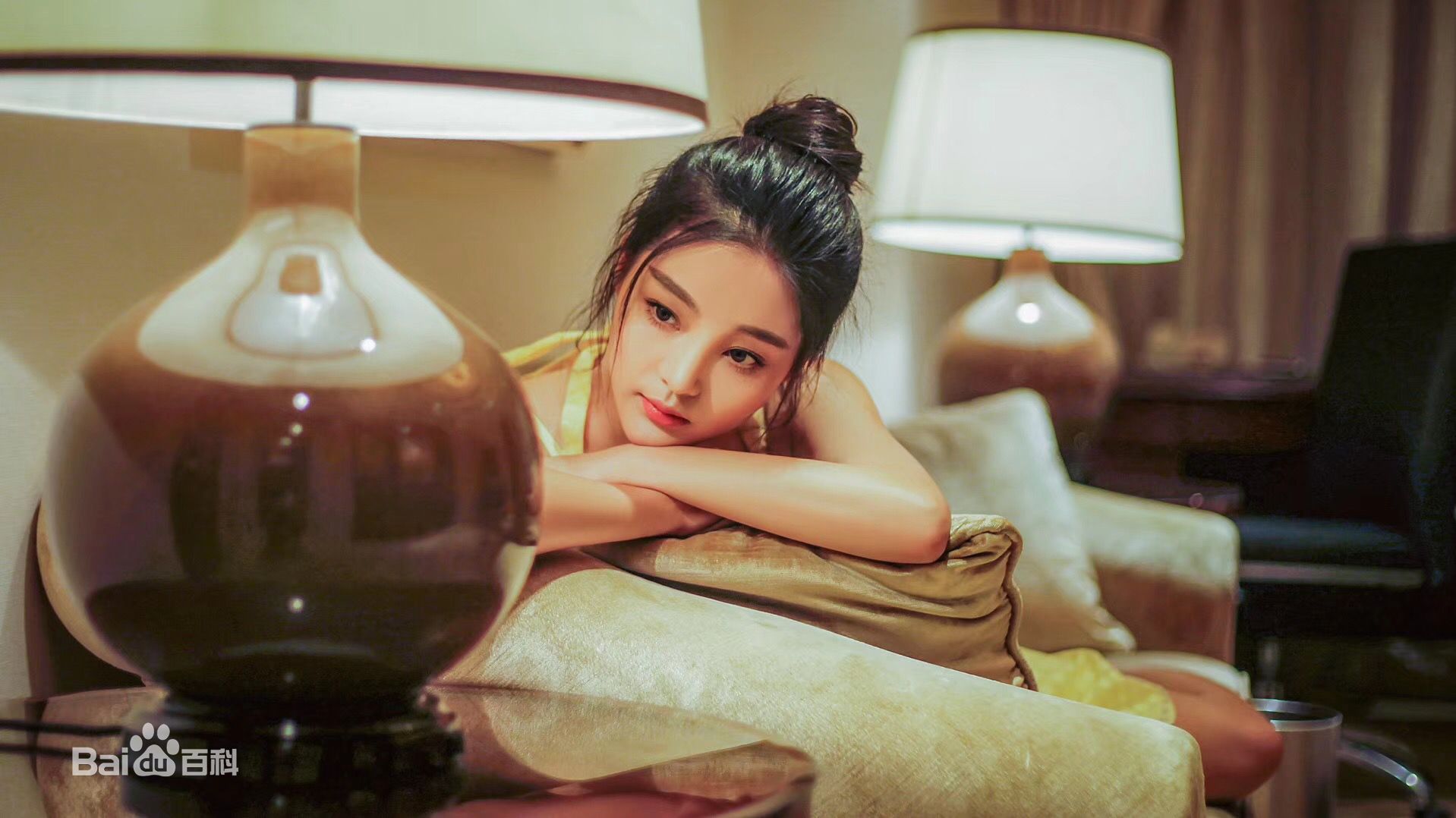 郭艳(guoyan)照片素颜照壁纸