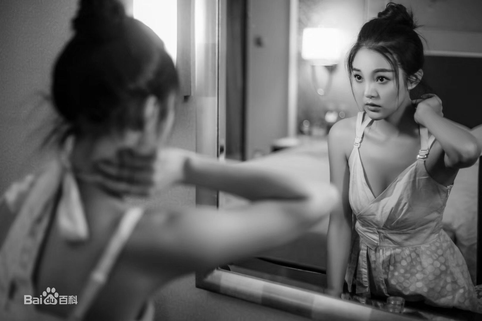 郭艳(guoyan)照片素颜照壁纸