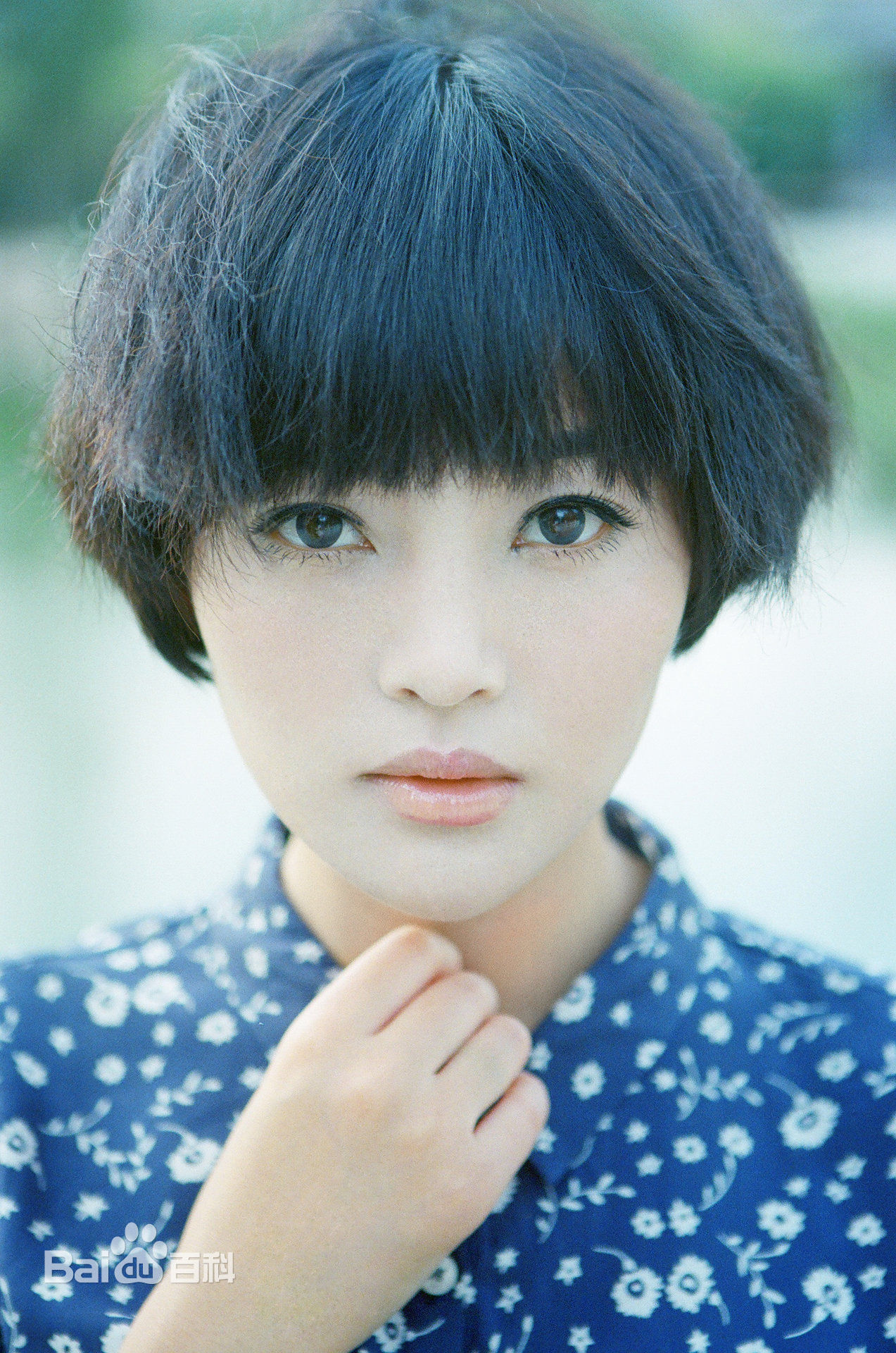 郭艳(guoyan)复古胶片性感图片图集