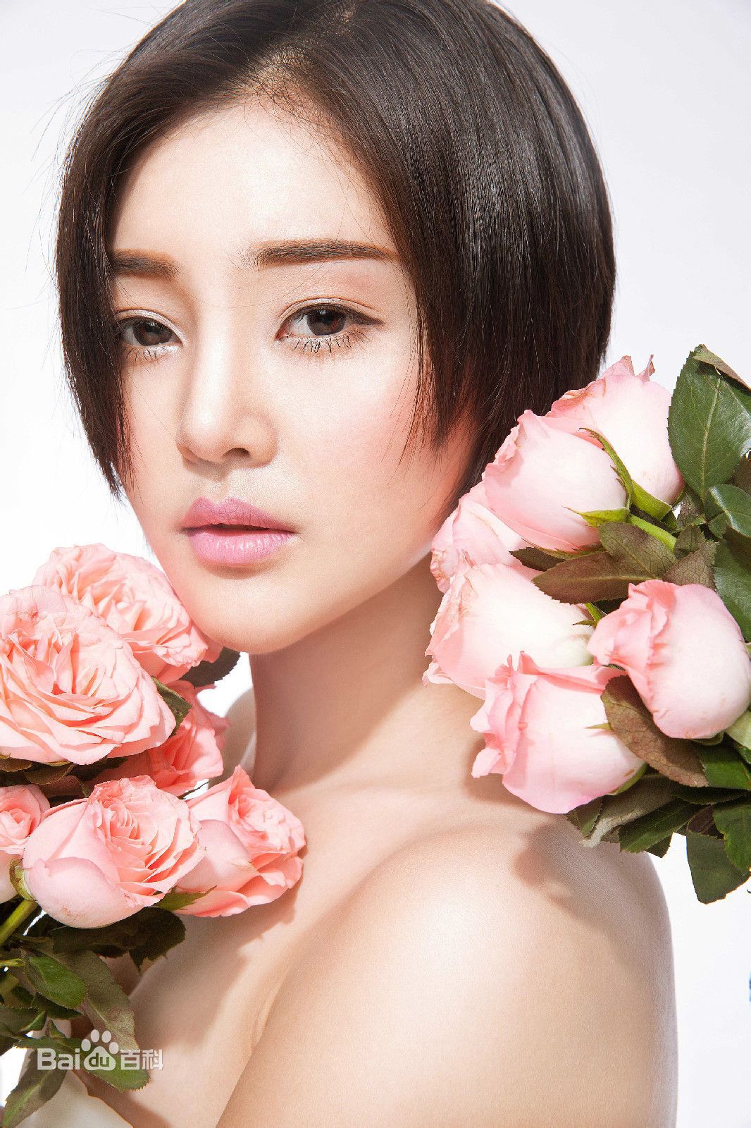 郭艳(guoyan)复古胶片性感图片图集