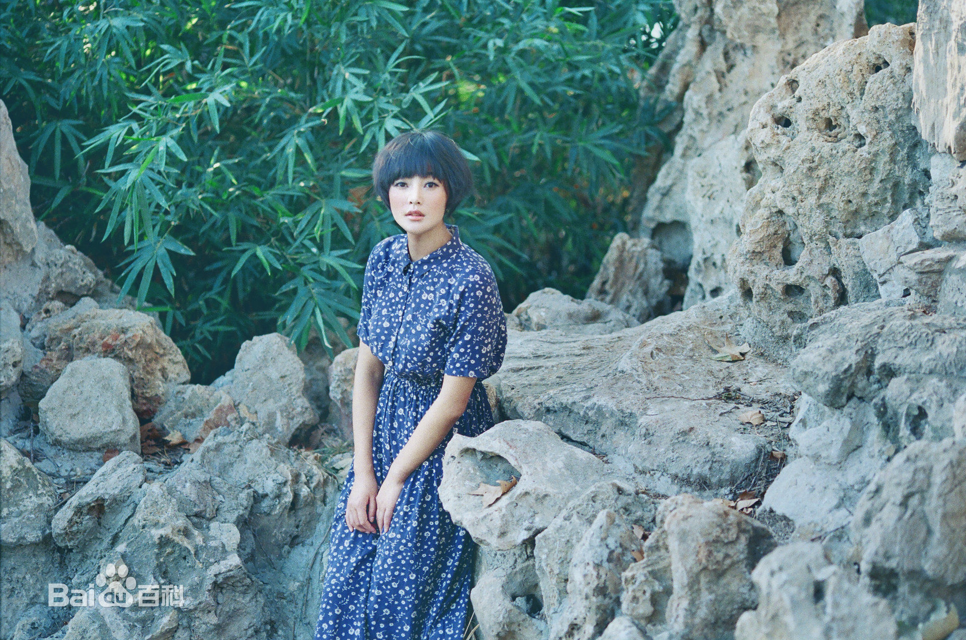 郭艳(guoyan)复古胶片性感图片图集