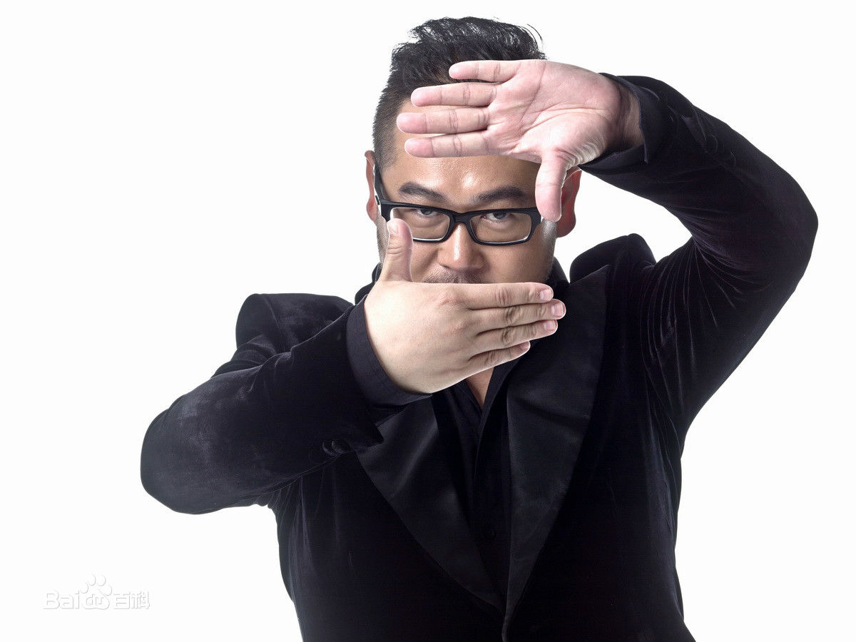 最新王伟性感图片