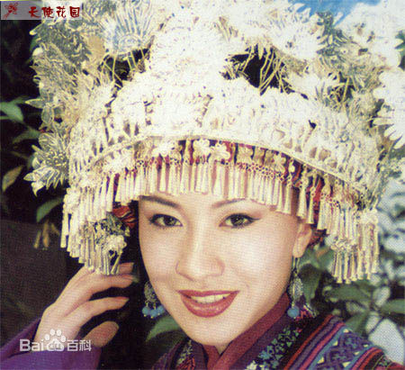 李菲 影视作品前后照片