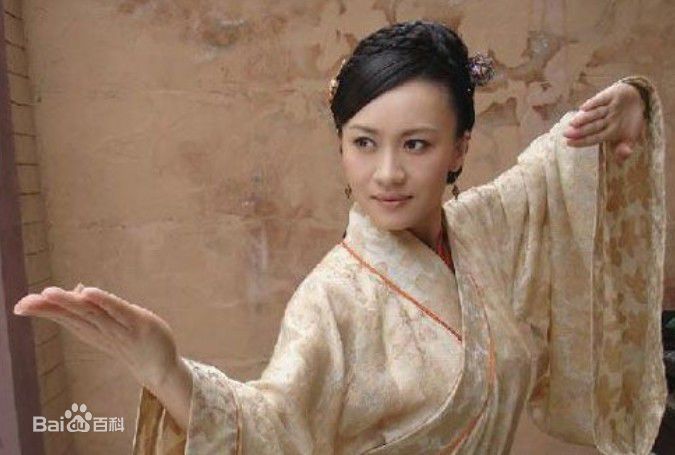 最全李菲精彩图册