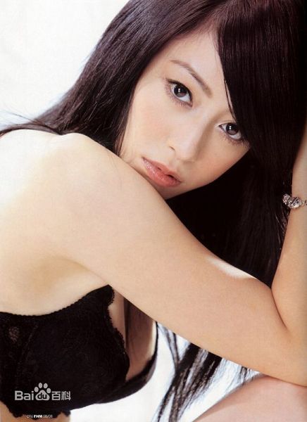 最新范筱梵性感图片