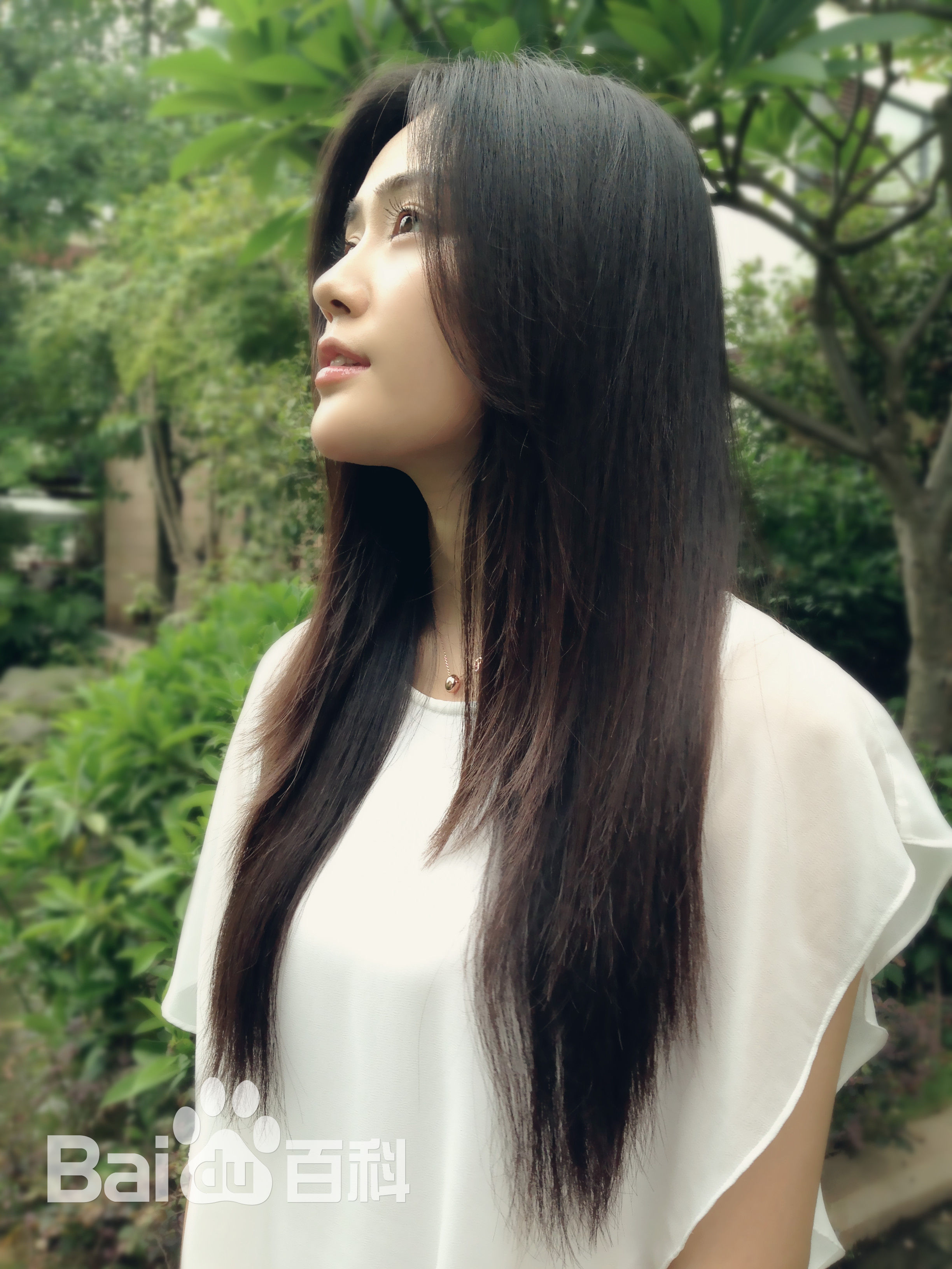 最优质汤晶媚(Tang Jing Mei)在《十送红军》  饰徐瑞秋中的相册