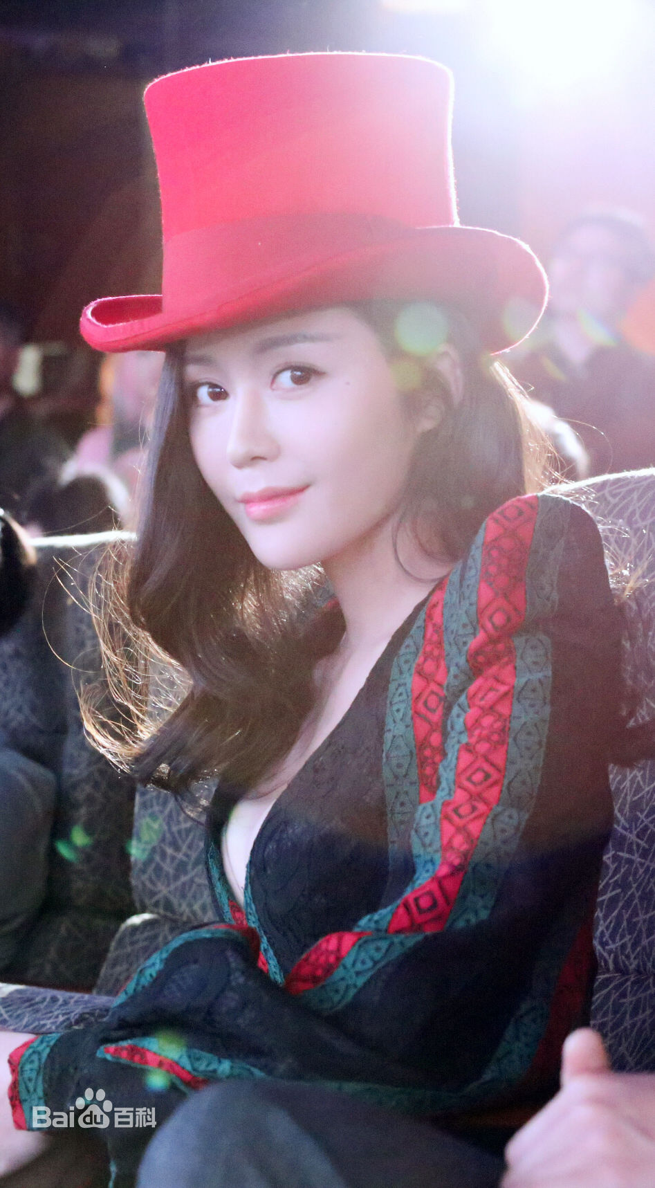 汤晶媚(Tang Jing Mei)上海电视节壁纸壁纸