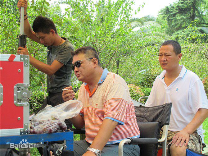 康宁导演性感图片壁纸