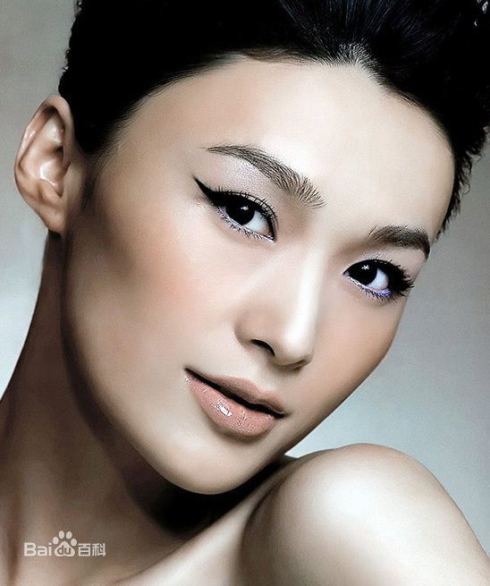 最全韦杰在-《BEAUTY》照中的壁纸