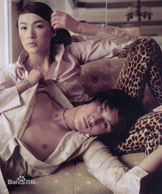 最全韦杰在-《BEAUTY》照中的壁纸