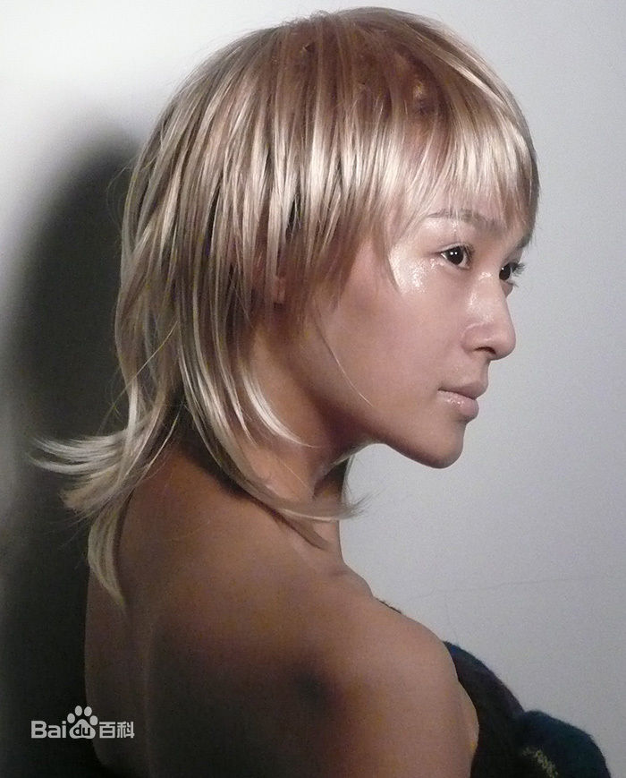 最全韦杰在-《BEAUTY》照中的壁纸